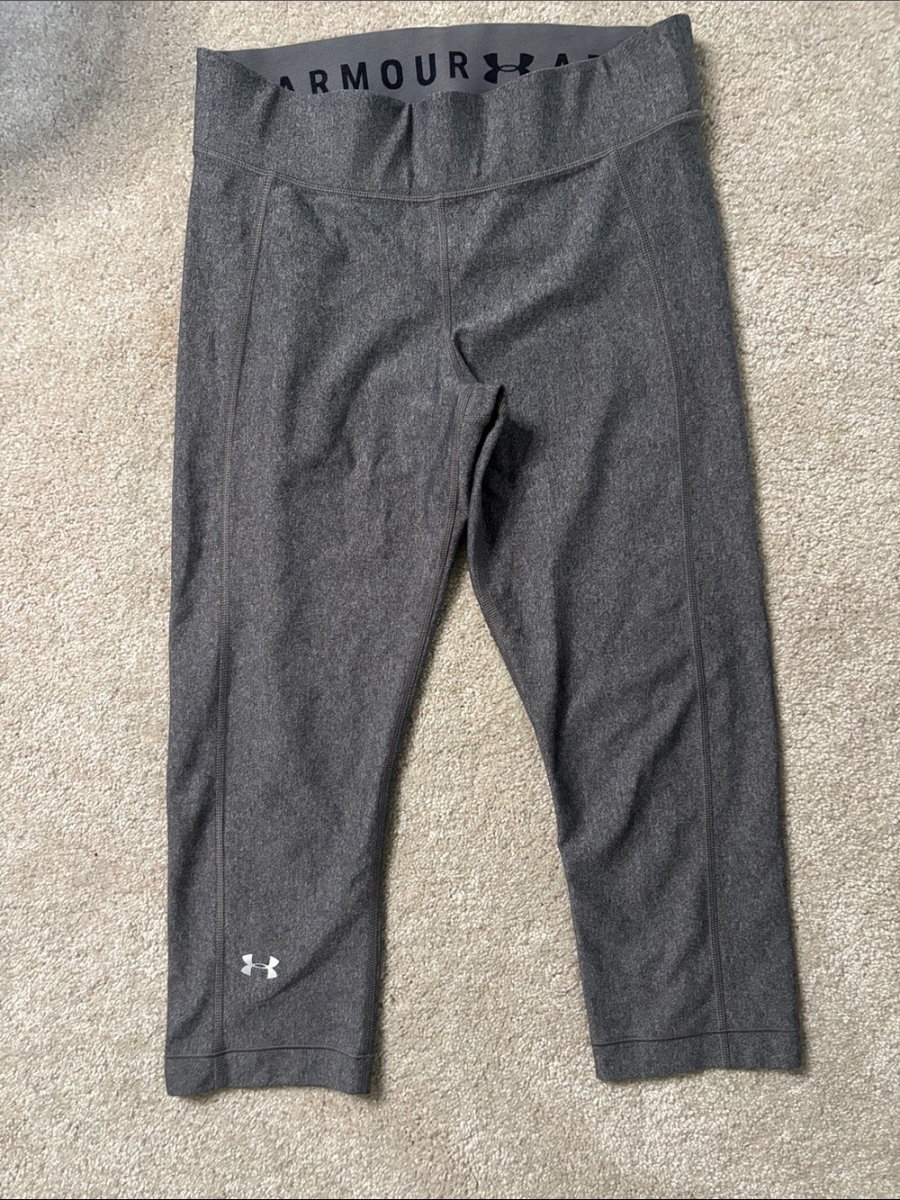 Under Armour Dark Gray Capri Leggings